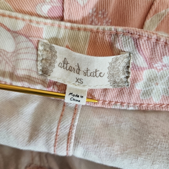 Altar’d State Feeling Groovy Floral Bell Bottom Pants Pink 70s Vibe XS NWT - Picture 11 of 14